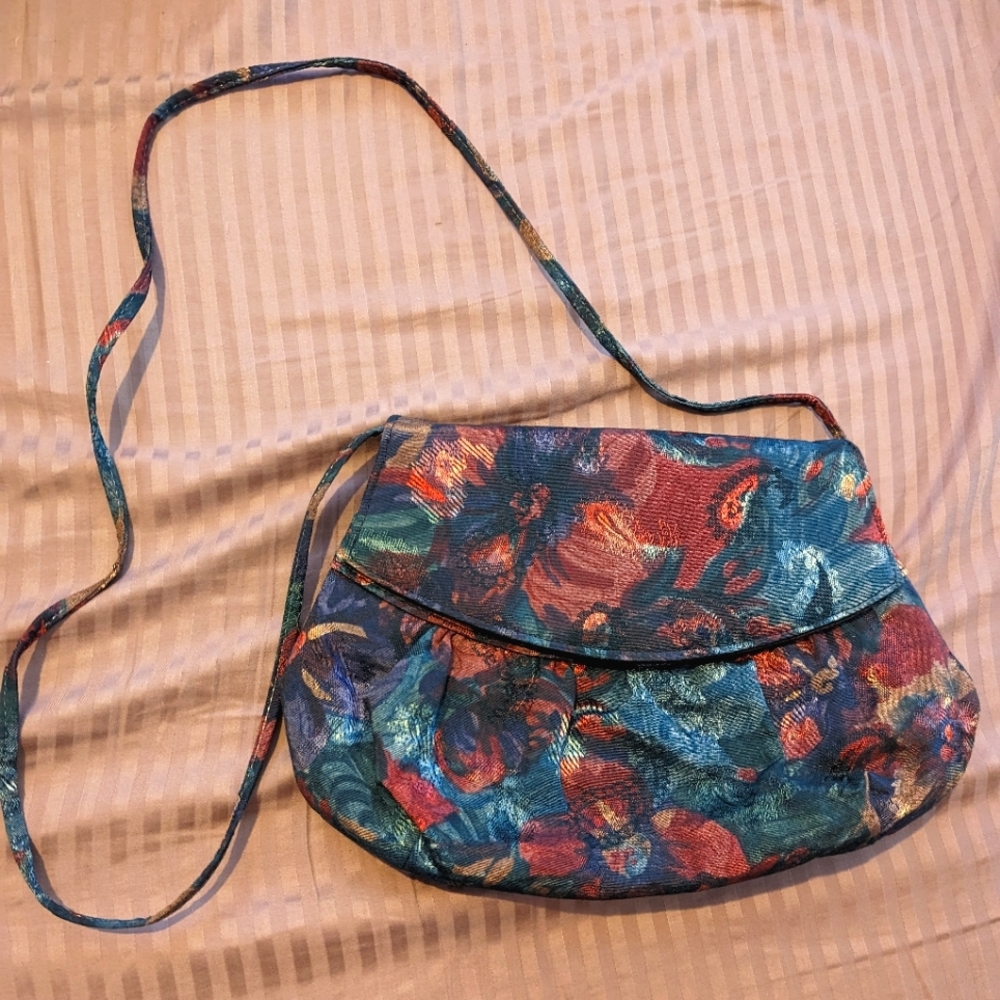 Early 90's Tapestry Floral crossbody purse